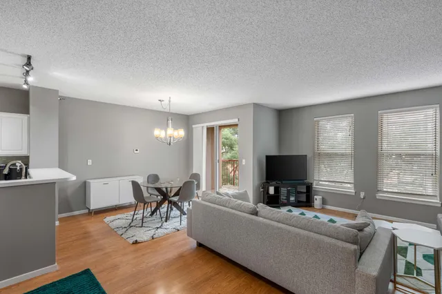 $314,900 | 680 North 2nd Street, Unit 403, Minneapolis, MN 55401