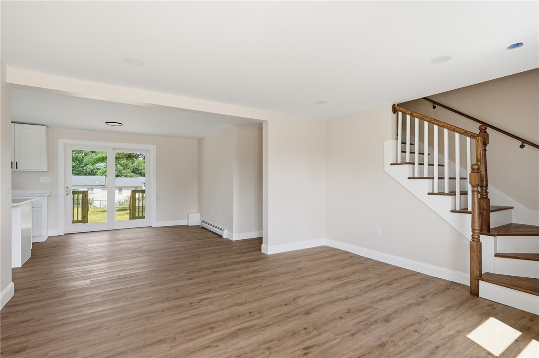533 Scituate Avenue Cranston, RI 02921 - Photo 17 of 44