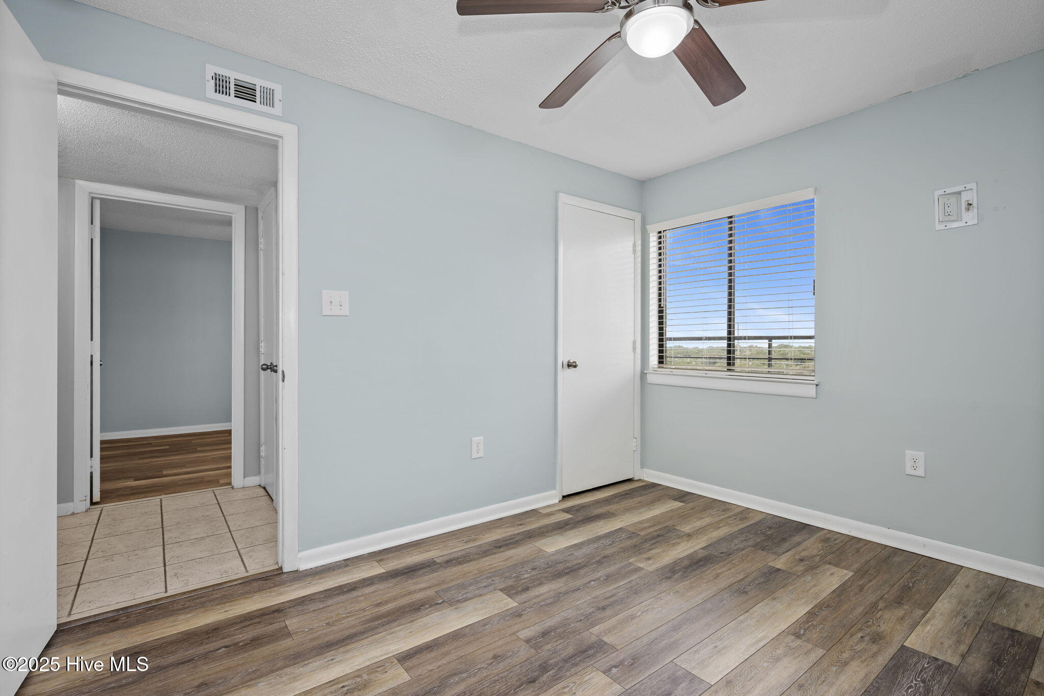 1505 Salter Path Road, Unit 418 Indian Beach, NC 28512 - Photo 26 of 46 38-web-or-mls-SW418-Dec6-2025-019