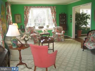 73 Crestline Road Wayne, PA 19087 - Photo 3 of 6