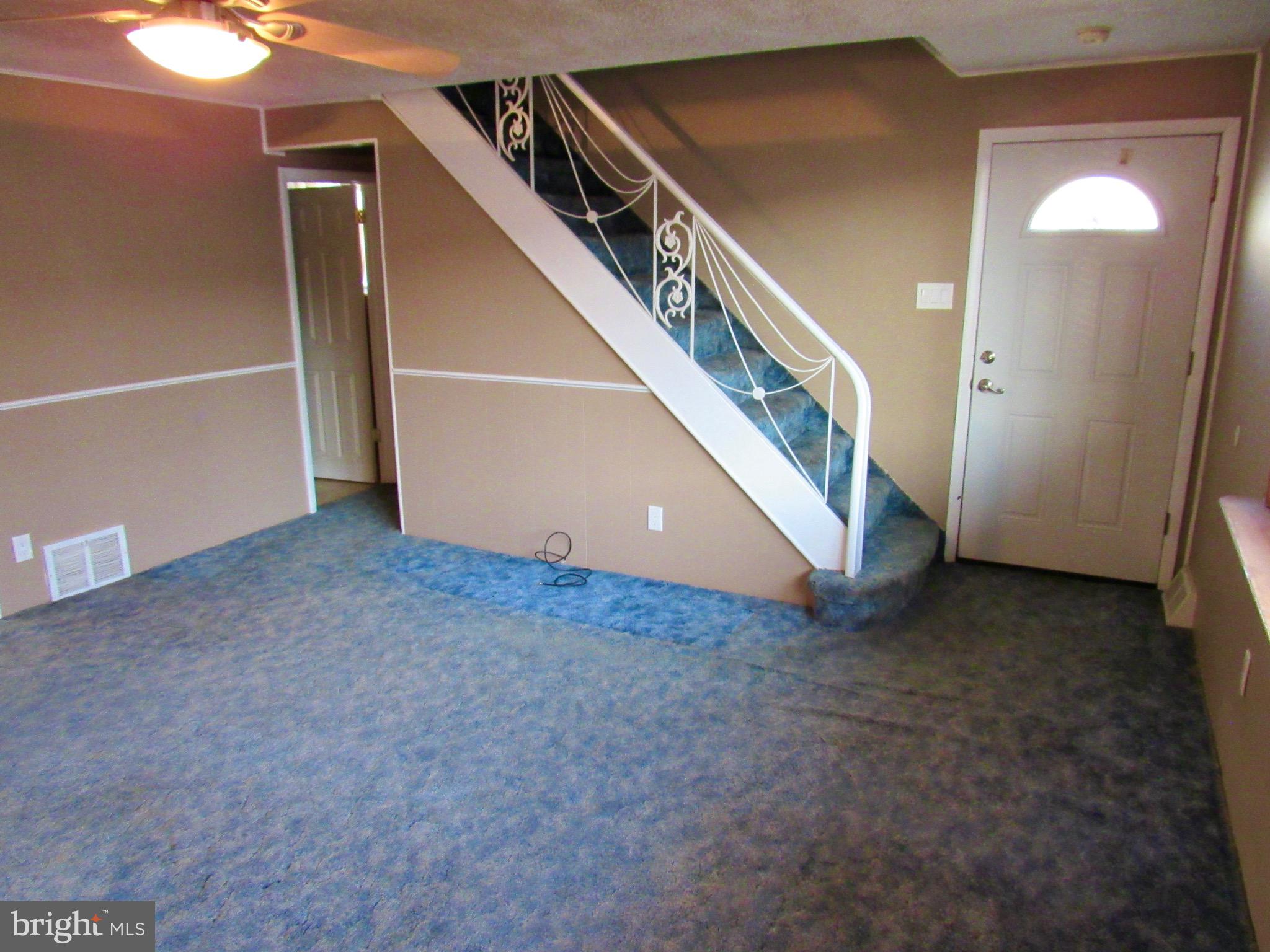 11748 Denman Road Philadelphia, PA 19154 - Photo 8 of 26 Gallery Image 8