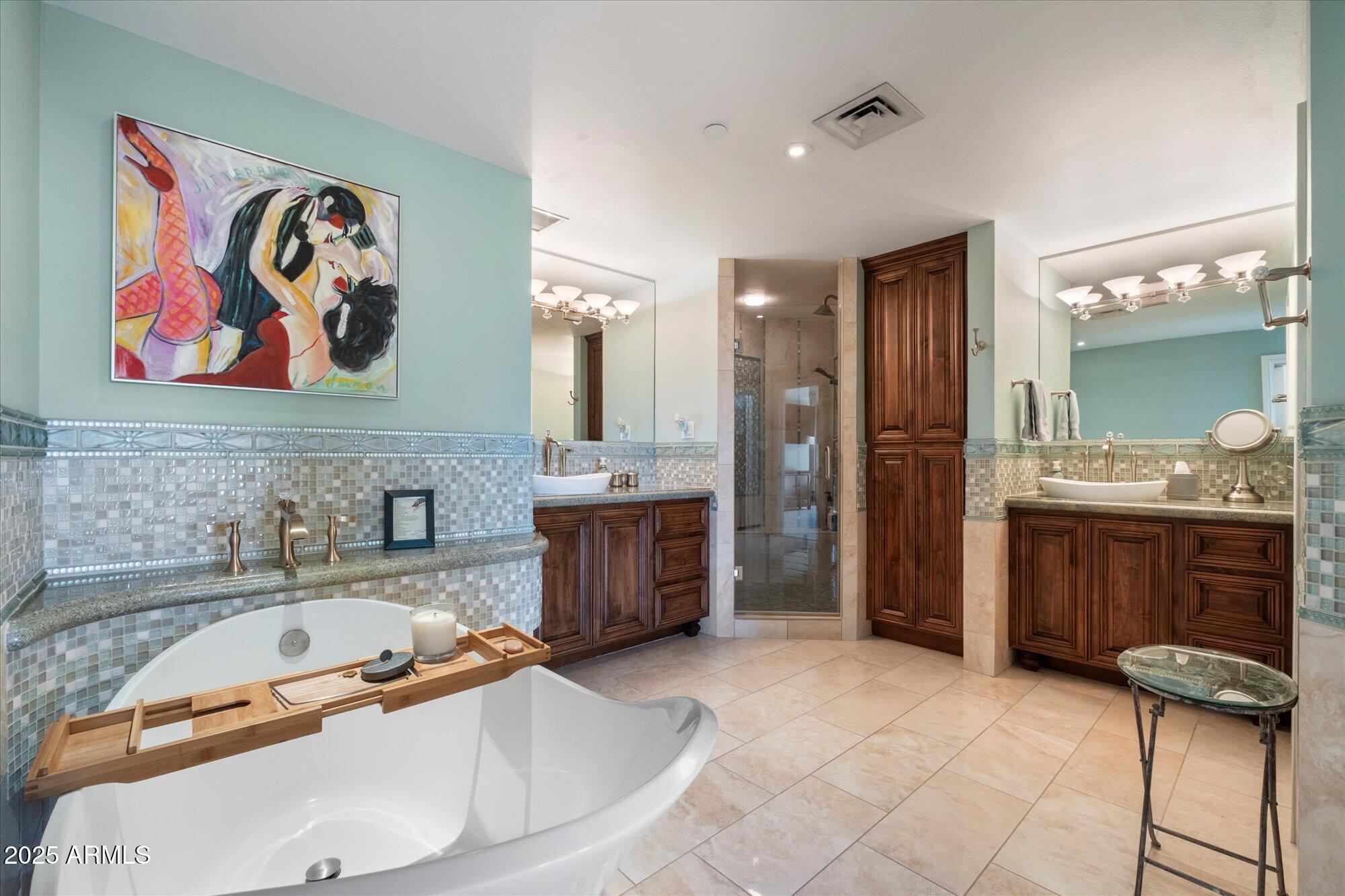 1040 East Osborn Road, Unit 1801 Phoenix, AZ 85014 - Photo 26 of 47 Gallery Image 26