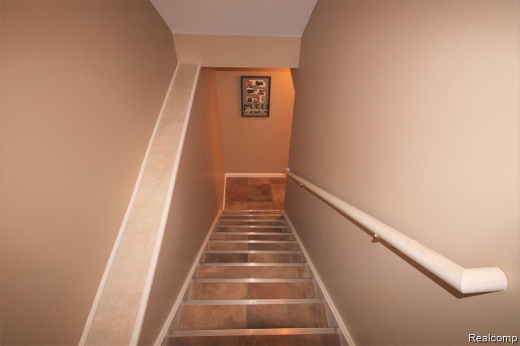 468 West 14 Mile Road Clawson, MI 48017 - Photo 14 of 24 Stairs to basement.