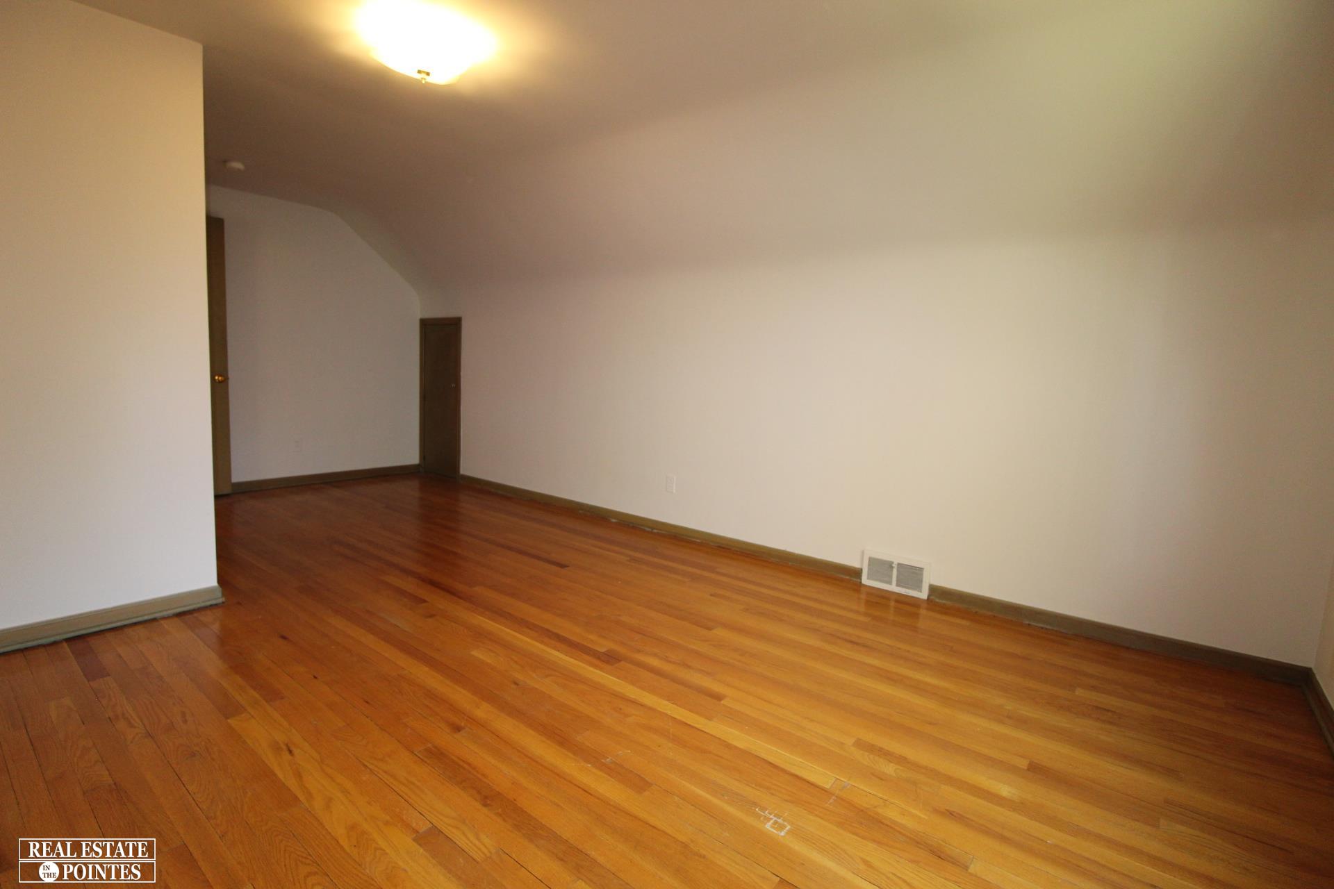 1320 Devonshire Road Grosse Pointe Park, MI 48230 - Photo 30 of 57