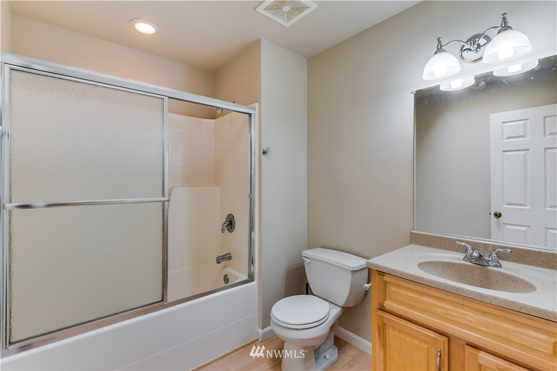10 224th Street Southeast Bothell, WA 98021 - Photo 13 of 25