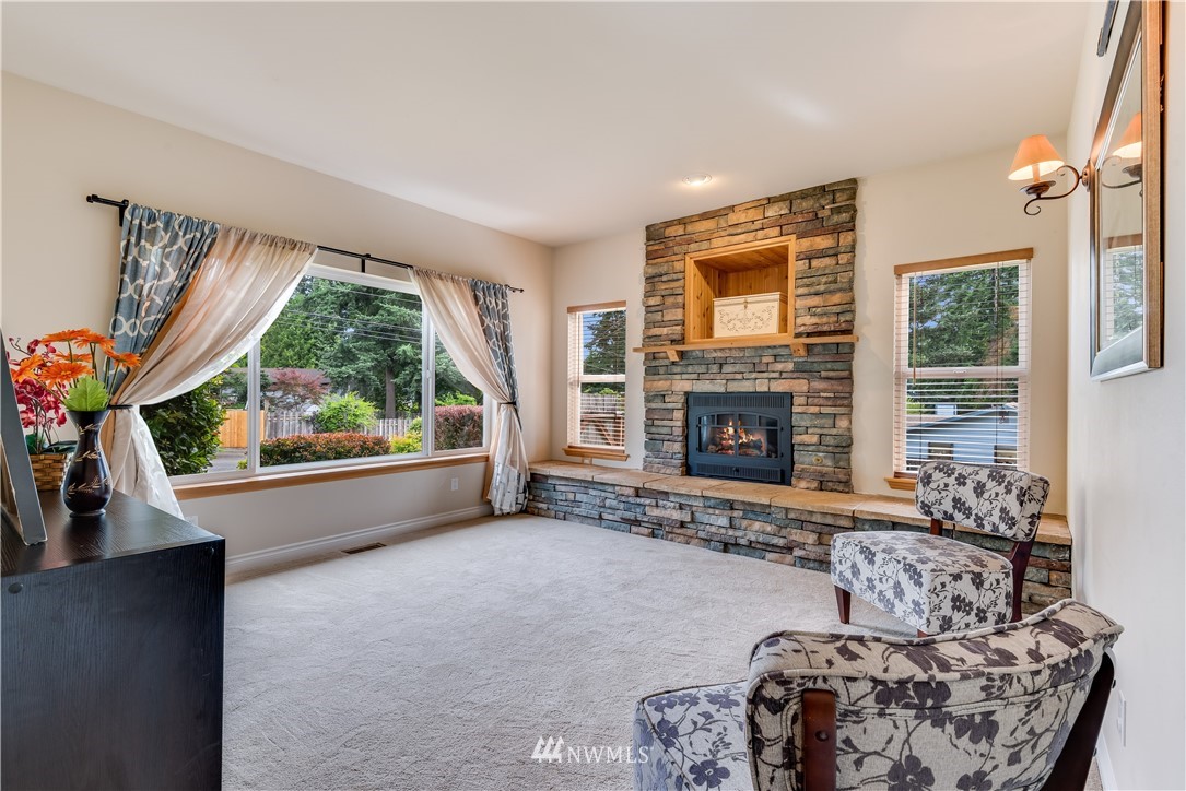 10 224th Street Southeast Bothell, WA 98021 - Photo 3 of 25