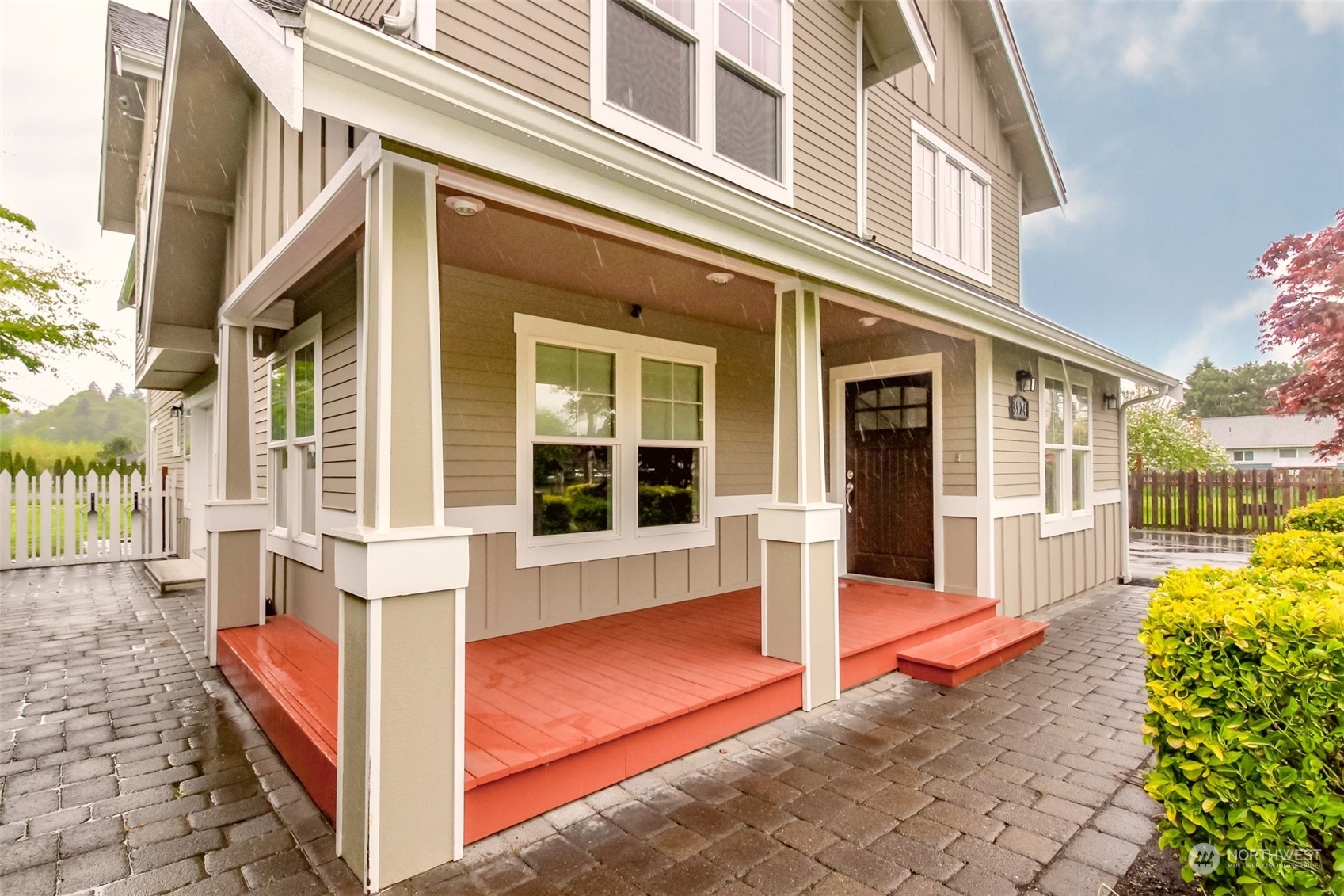 3924 Gay Road East Tacoma, WA 98443 - Photo 35 of 38 a view of a building with many windows