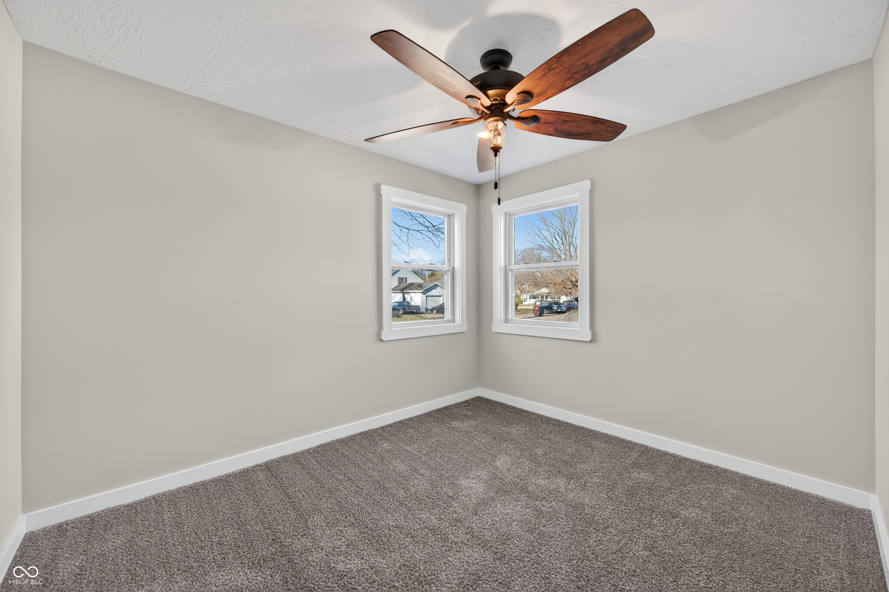 5065 Adkins Street Columbus, IN 47201 - Photo 15 of 22