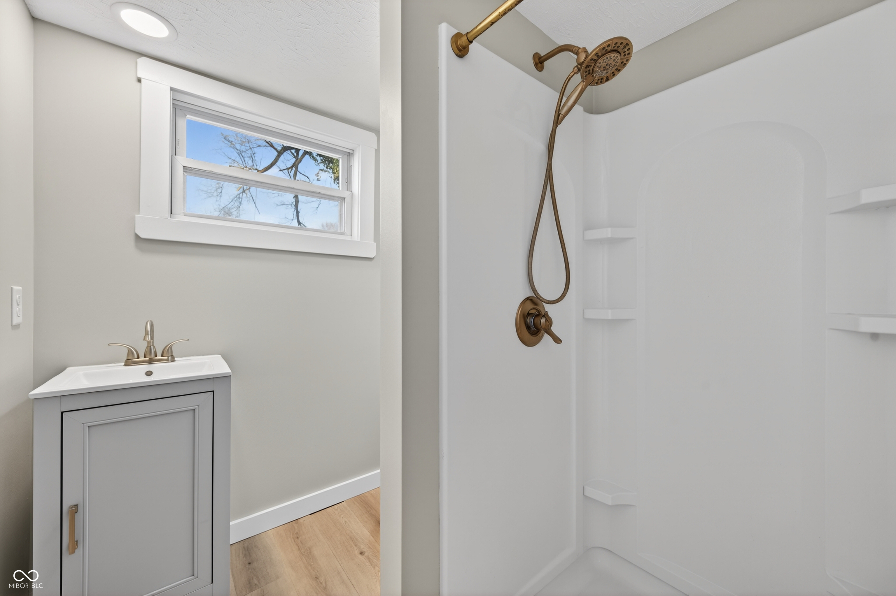 5065 Adkins Street Columbus, IN 47201 - Photo 17 of 22