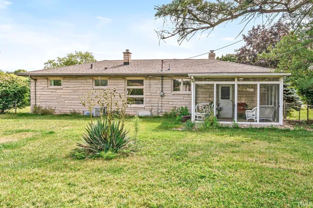 $242,000 | 55415 Barksdale Street, Osceola, IN 46561