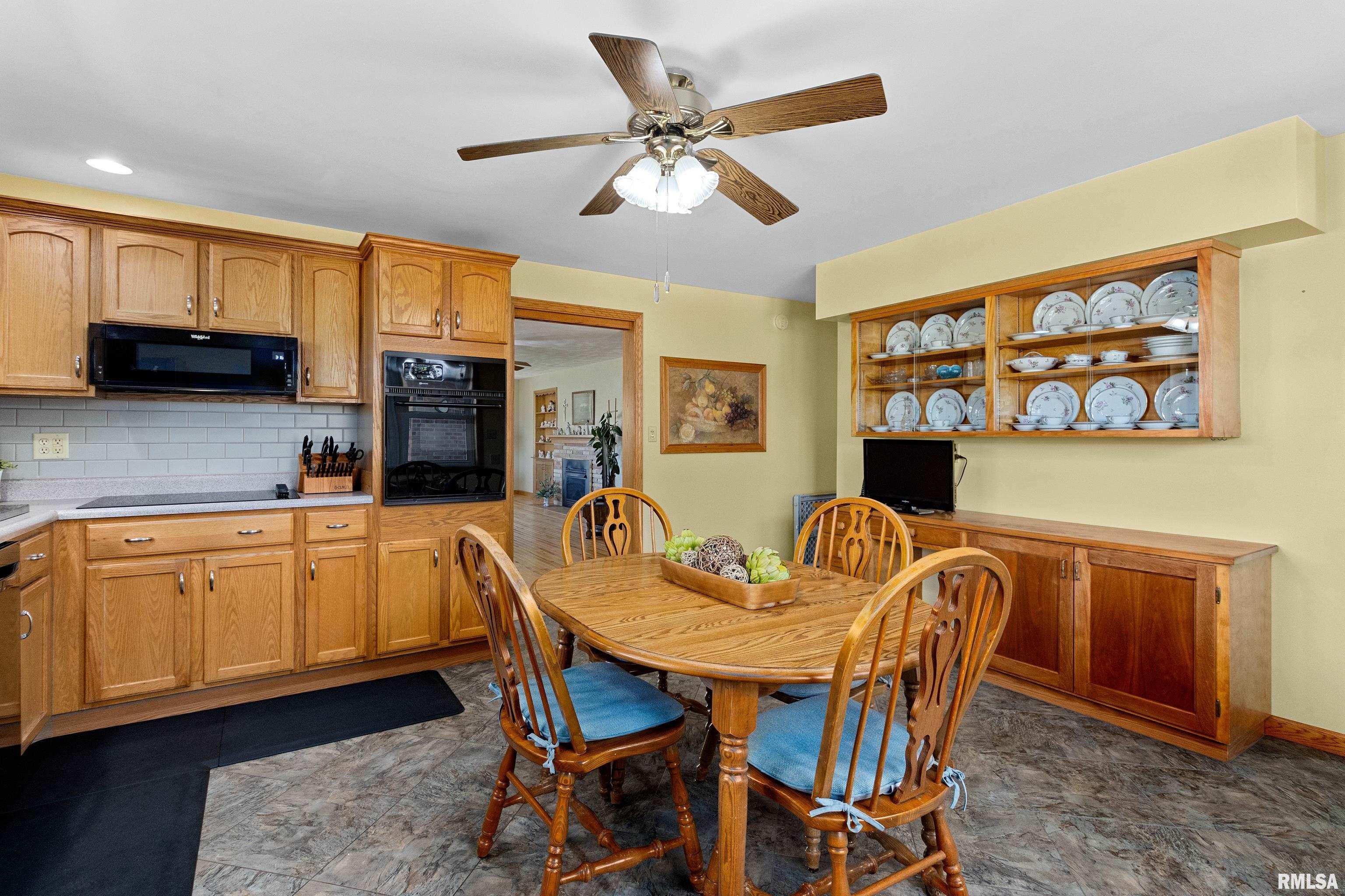 102 Edgewood Road Eureka, IL 61530 - Photo 20 of 62
