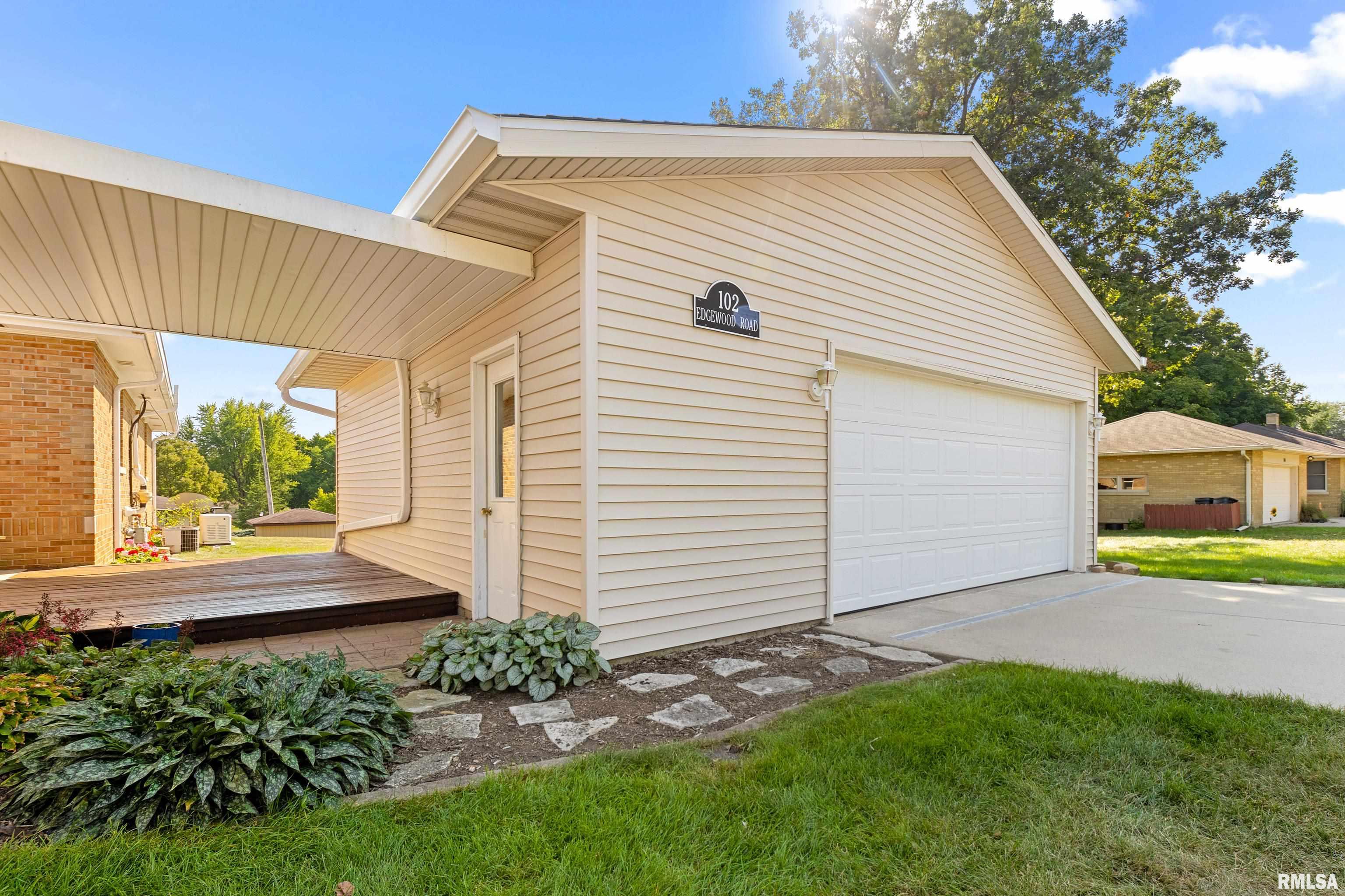102 Edgewood Road Eureka, IL 61530 - Photo 9 of 62