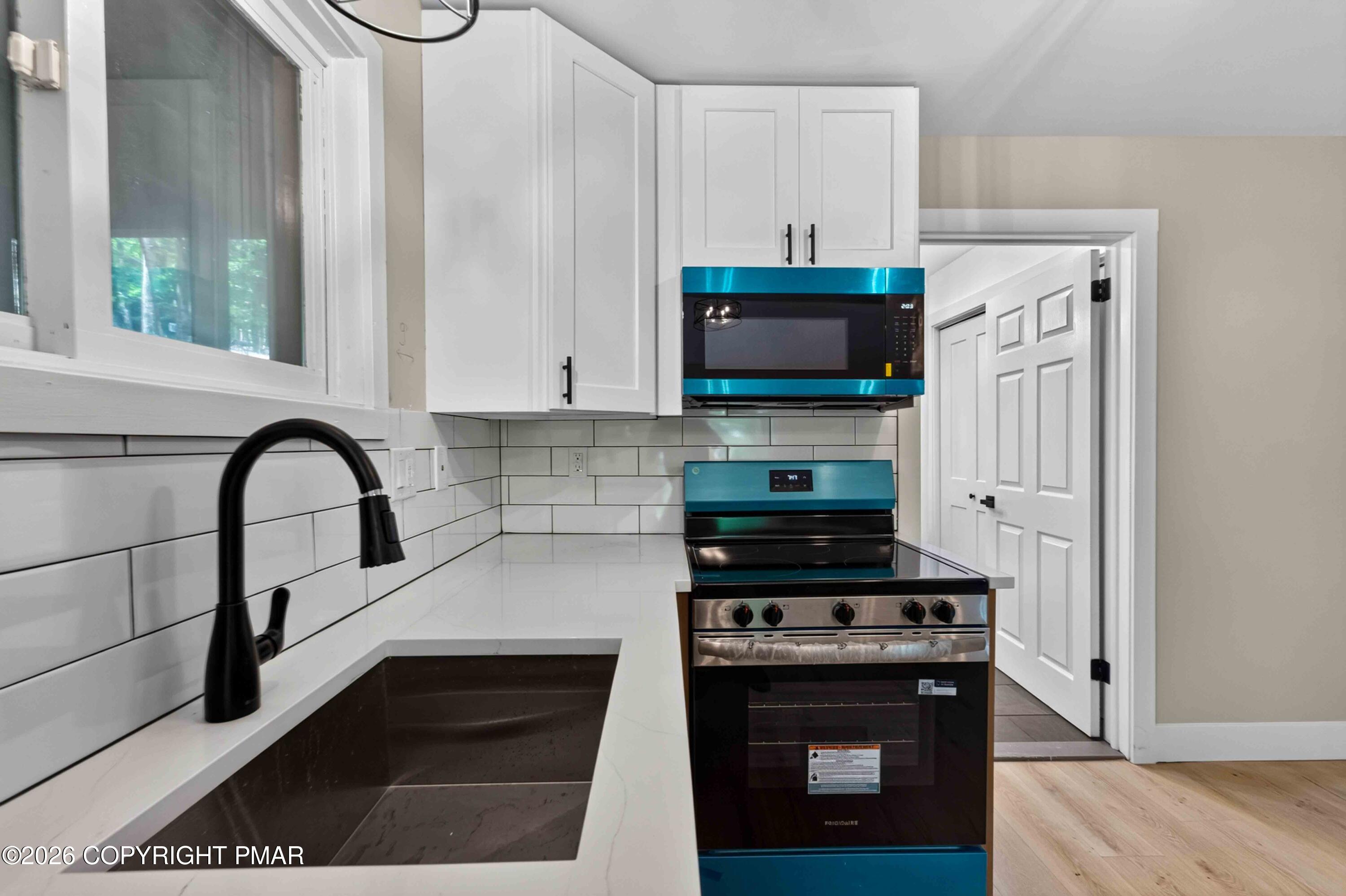 192 Bellingham Drive Bushkill, PA 18324 - Photo 27 of 56 192 Bellingham Drive, Lehman Township, P
