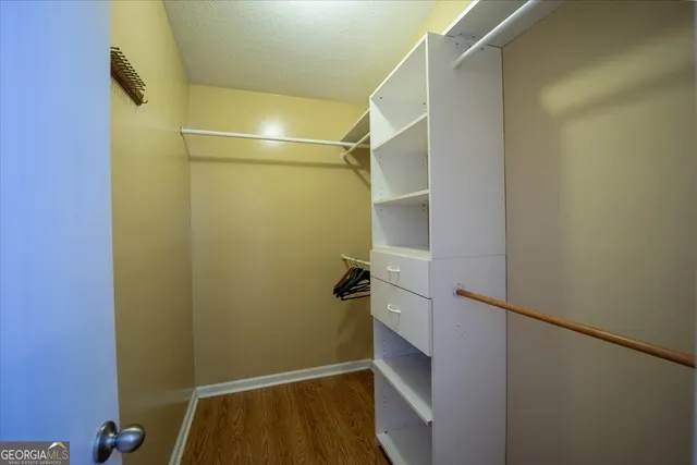 a view of walk in closet