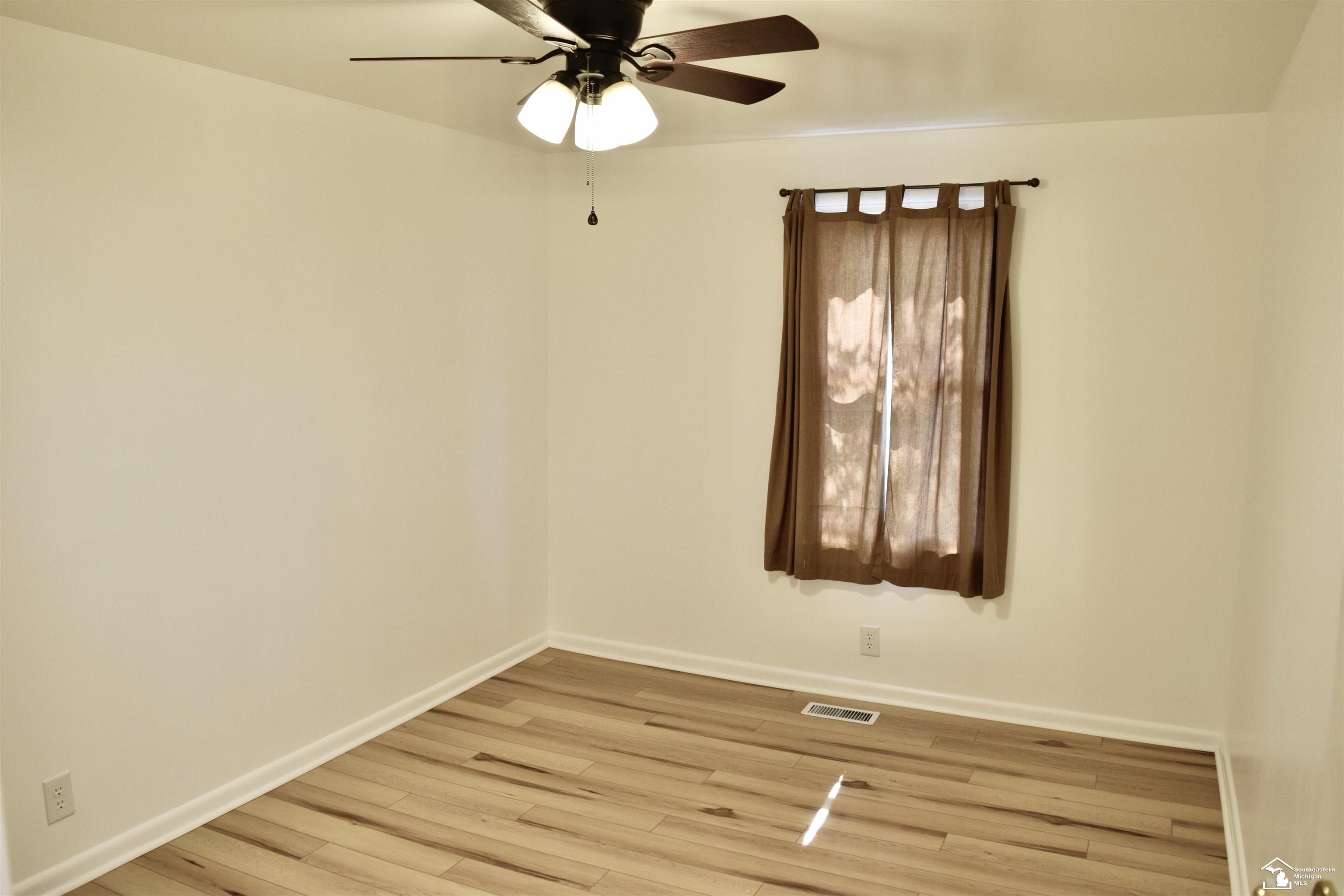 3379 Laurelwood Street, Unit ENGLEWOOD DR Monroe, MI 48162 - Photo 13 of 21 Gallery Image 13