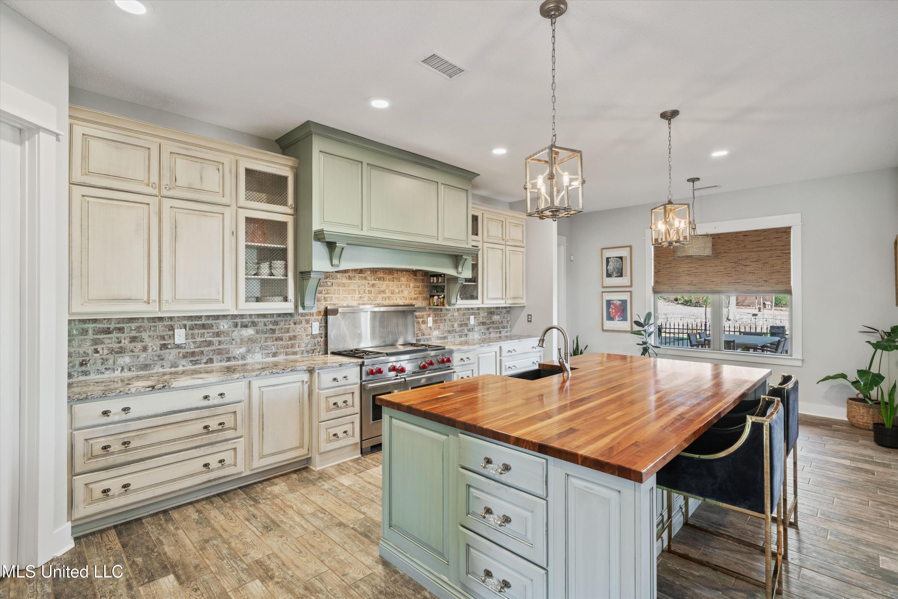 1122 Getwell Road Hernando, MS 38651 - Photo 15 of 29 getwell rd kitchen