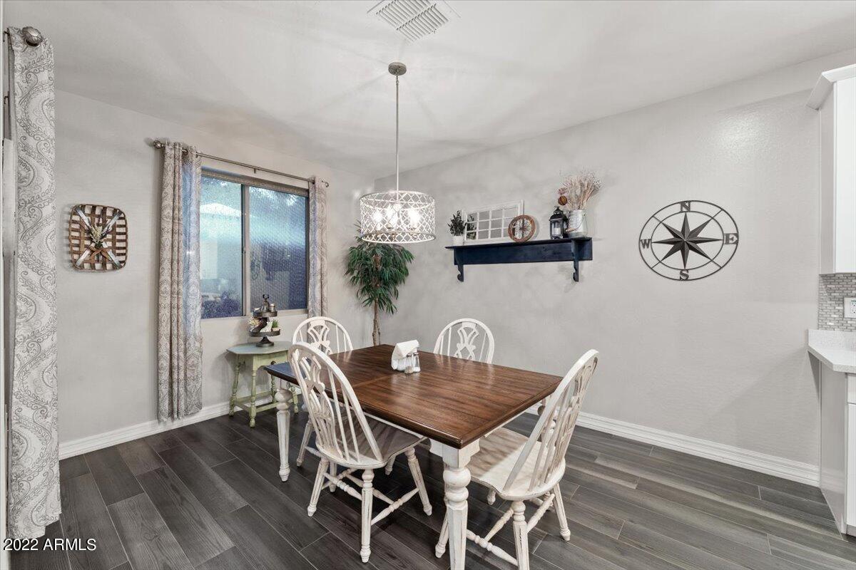 20171 Rosa Road Queen Creek, AZ 85142 - Photo 24 of 68 Dinette