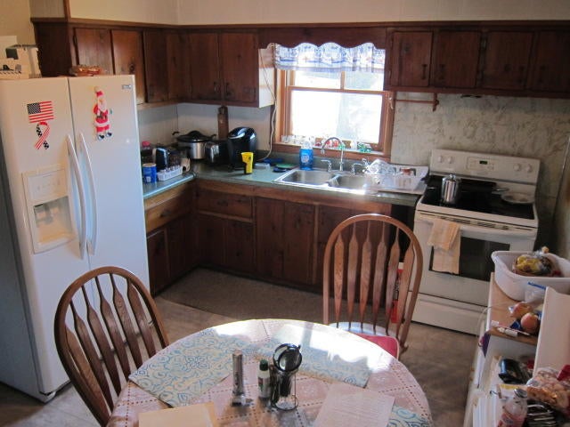 1216 Hundley Road Crawley, WV 24931 - Photo 17 of 43 Gallery Image 17