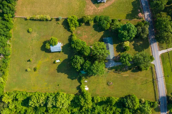 $400,000 | 6417 Ooltewah Georgetown Road, Ooltewah, TN 37363