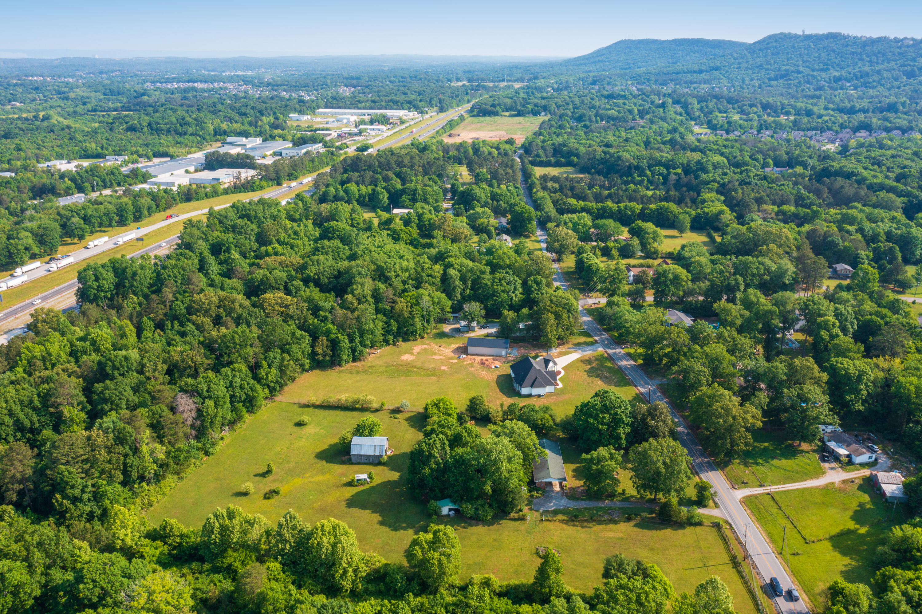 6417 Ooltewah Georgetown Road Ooltewah, TN 37363 - Photo 15 of 17 6421_Ooltewah_Georgetown_Rd_0022