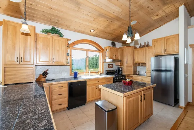 $1,049,000 | 26715 Neptune Place, Clark, CO 80428