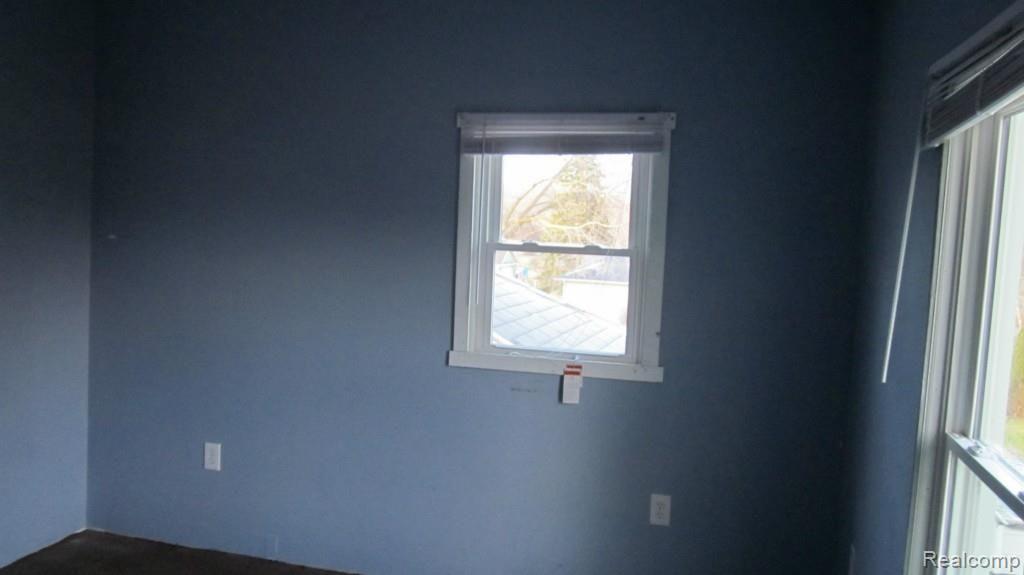 5353 Lapeer Road Burton, MI 48509 - Photo 15 of 24 IMG_3331.jpg
