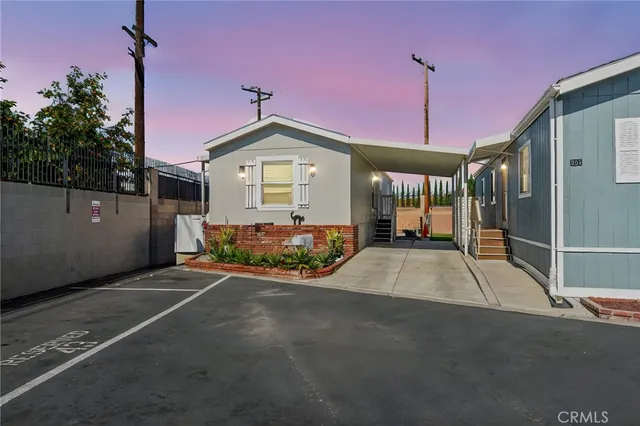 $169,999 | 501 North Willow Drive, Santa Ana, CA 92703