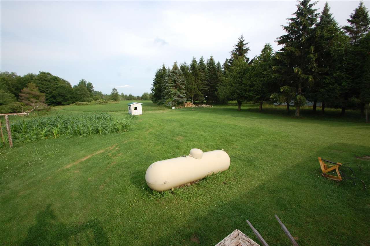 5400 Ehinger Road West Branch, MI 48661 - Photo 19 of 25 1890353-18.JPG
