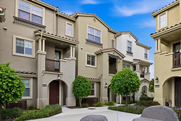 $1,658,000 | 270 Ariana Place, Mountain View, CA 94043