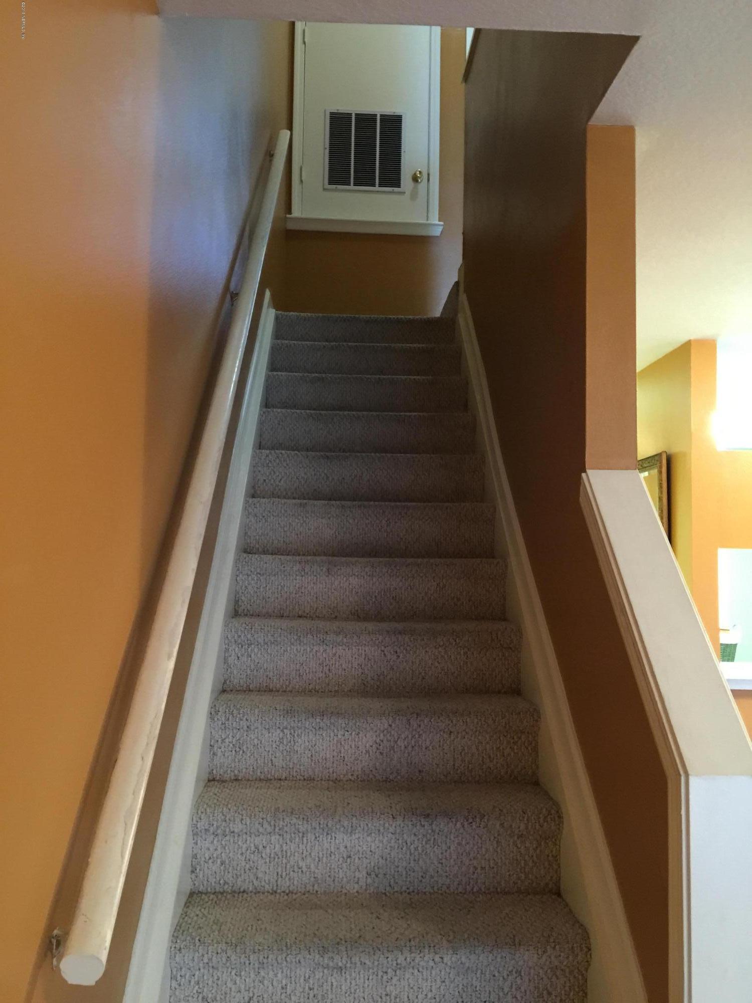 8230 Dames Point Crossing Boulevard, Unit 1504 Jacksonville, FL 32277 - Photo 6 of 8 Stairs