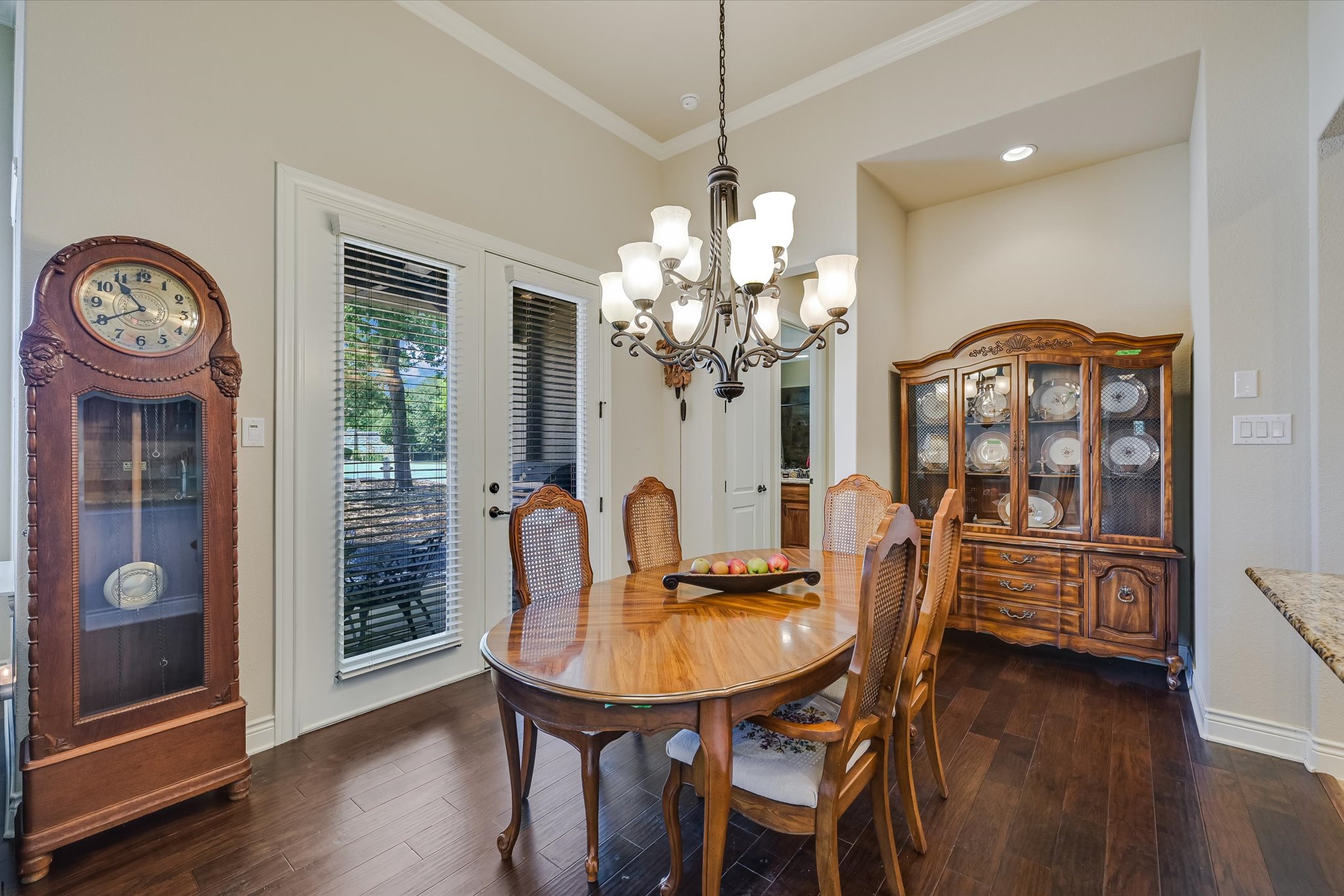 103 Rivalto Circle, Unit 1 Lakeway, TX 78734 - Photo 5 of 34 Dining room with hardwood floors