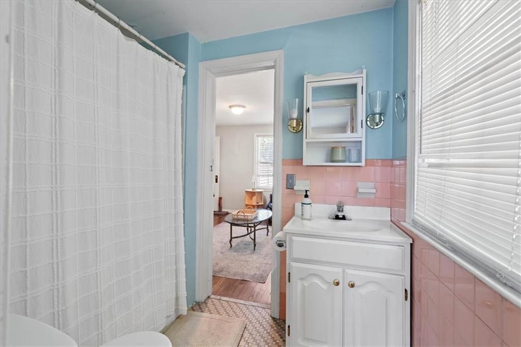 2001 West 79th Street Prairie Village, KS 66208 - Photo 18 of 27