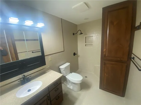 $290,000 | 21731 3rd Street, Onaga, KS 66521
