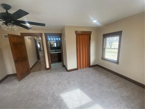 $290,000 | 21731 3rd Street, Onaga, KS 66521