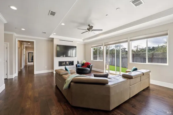 $2,645,000 | 1840-1850 Riebli Road, Santa Rosa, CA 95404