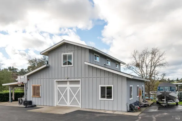 $2,725,000 | 1840-1850 Riebli Road, Santa Rosa, CA 95404