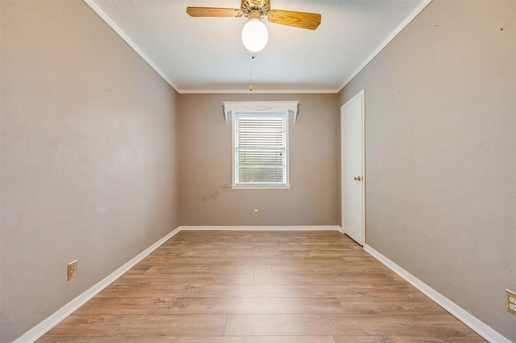 4025 Old Bonham Road Paris, TX 75460 - Photo 19 of 31