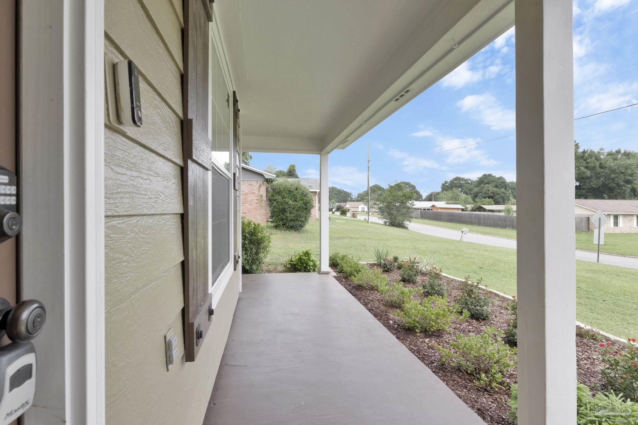 4412 Chantilly Way Milton, FL 32583 - Photo 9 of 63