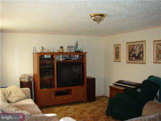 11831 Basile Road Philadelphia, PA 19154 - Photo 6 of 6 Gallery Image 6