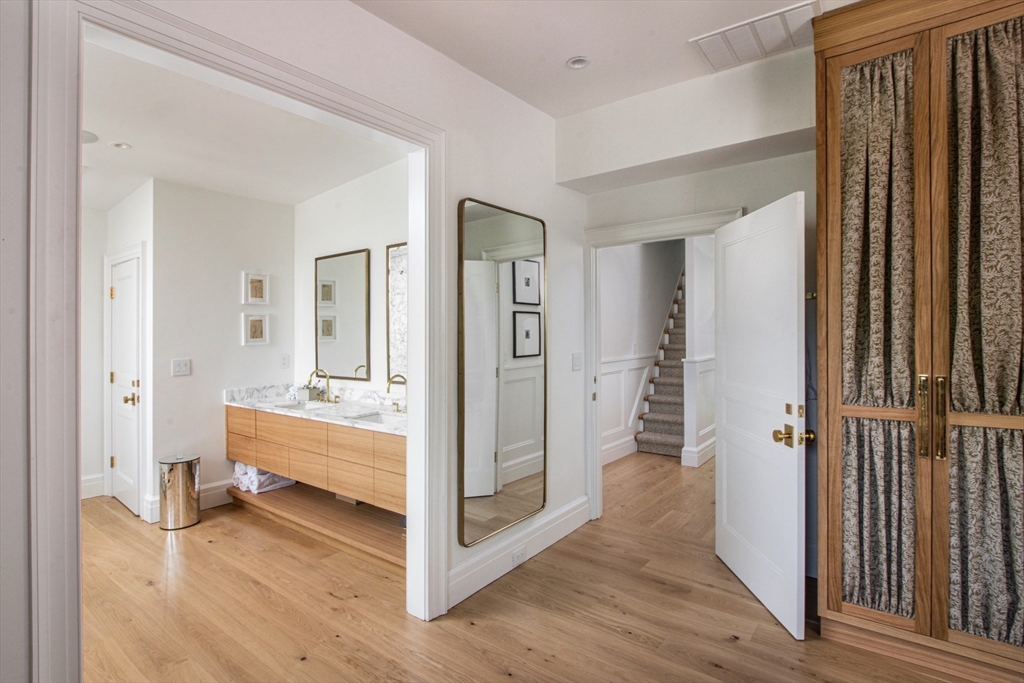 28 Longfellow Road Wellesley, MA 02481 - Photo 17 of 21 Gallery Image 17