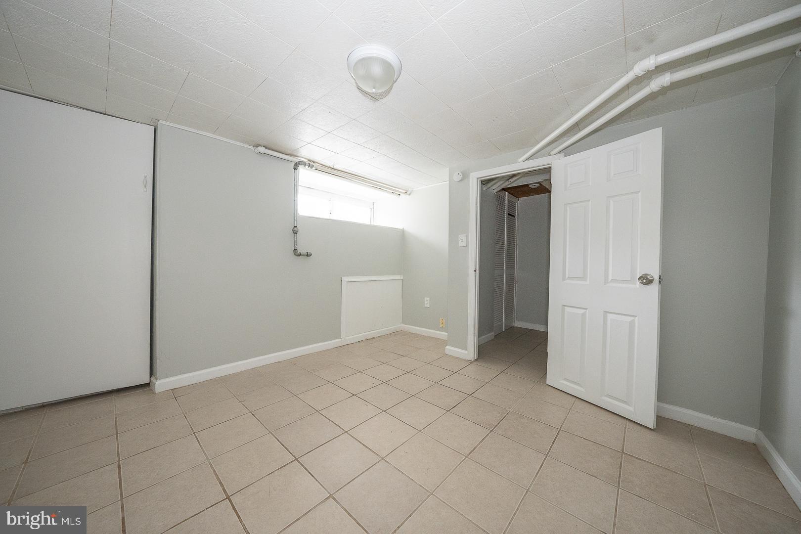 123 Normandy Road Upper Darby, PA 19082 - Photo 32 of 53