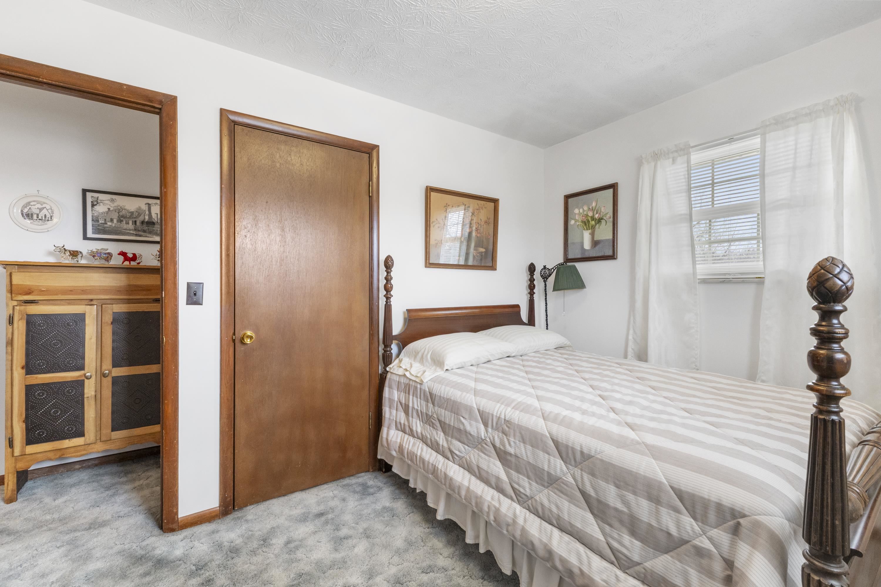 2235 East Thompson Road Ashland, KY 41102 - Photo 26 of 42