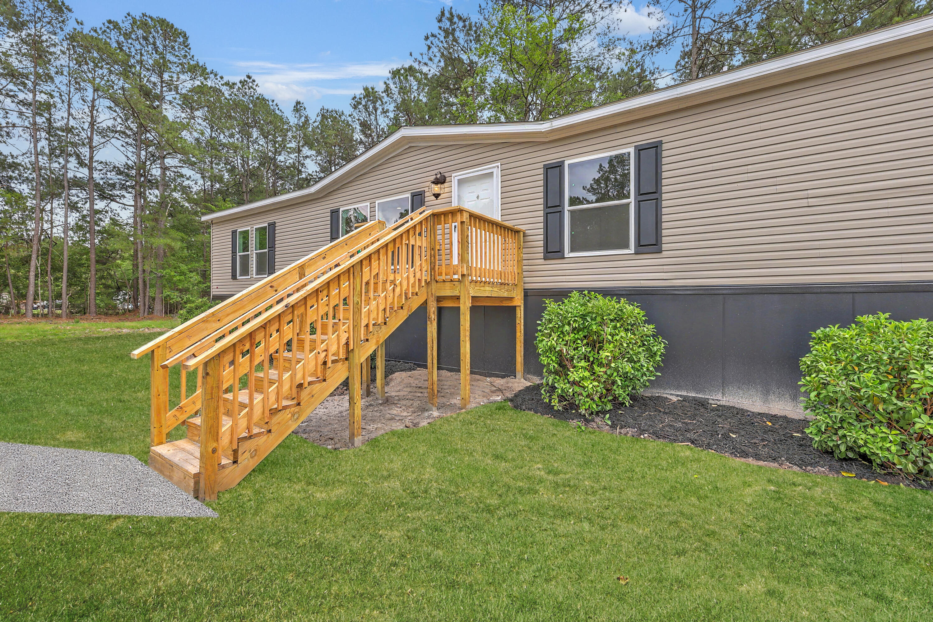 95 Tundra Lane Ridgeville, SC 29472 - Photo 4 of 27
