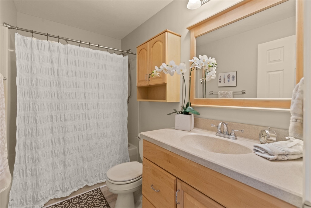 8 Vineyard Road Westford, MA 01886 - Photo 24 of 40 Gallery Image 24