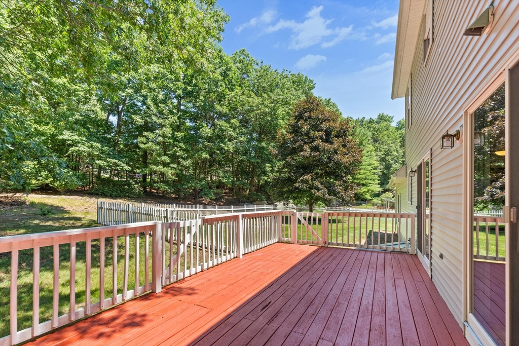 8 Vineyard Road Westford, MA 01886 - Photo 31 of 40 Gallery Image 31