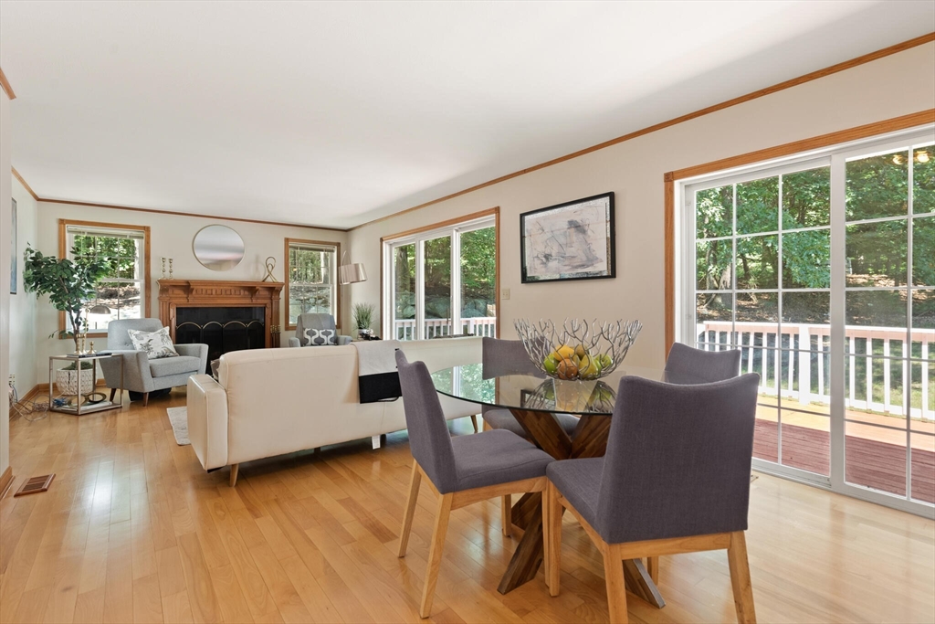 8 Vineyard Road Westford, MA 01886 - Photo 5 of 40 Gallery Image 5