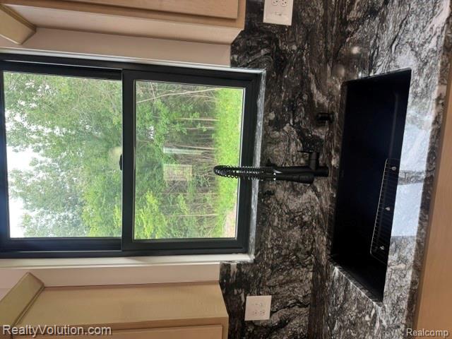 7260 Newark Road Imlay City, MI 48444 - Photo 9 of 29