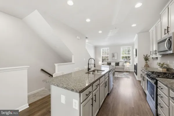 $420,000 | 8219 Hollow Court, Severn, MD 21144