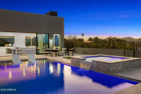 $6,950,000 | 5355 East Desert Vista Road, Paradise Valley, AZ 85253