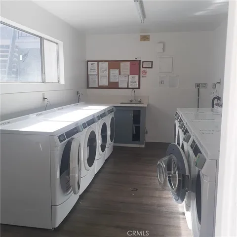 $2,350 | 2502 Manhattan Beach Boulevard, Unit 7, Gardena, CA 90249